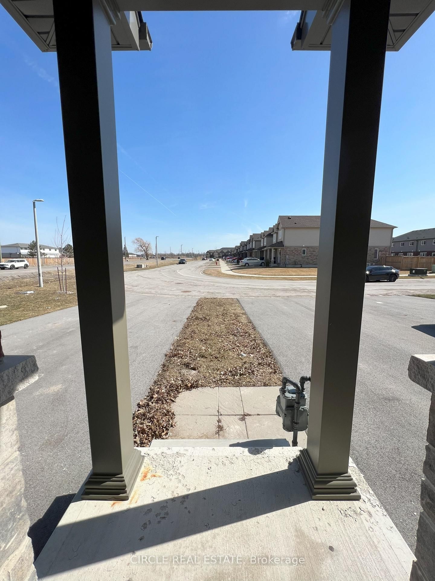 Townhouse leased at 493 Julia Drive, Pelham, Fenwick, L3C 0E7 - MLS: X12018587