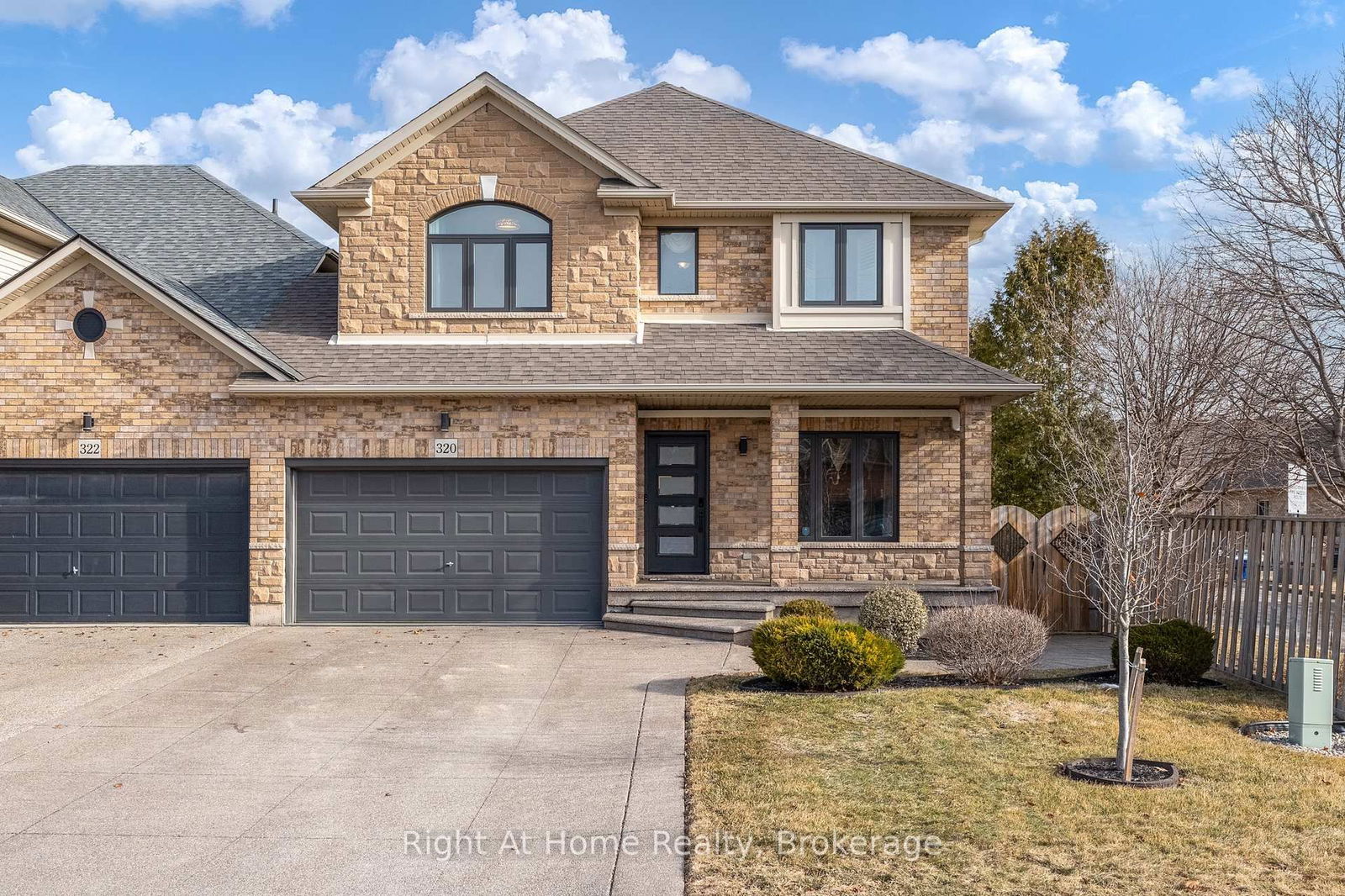 Semi-Detached House sold at 320 Southbrook Drive, Hamilton, Binbrook, L0R 1C0 - MLS: X12018660