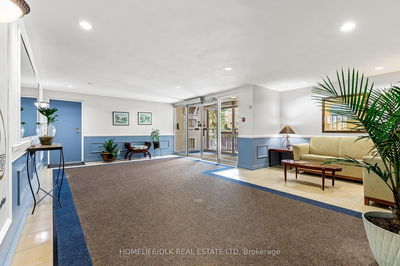 Unit 406 — 109 King St, Brockville - Brockville image-0-3