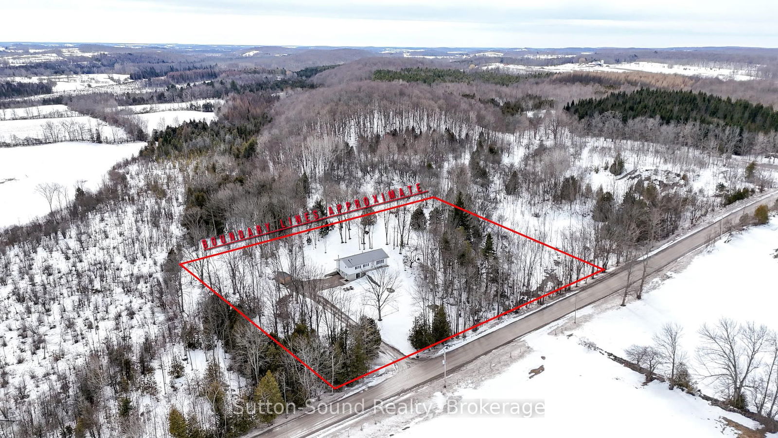 Detached House sold at 387 Park Head Road, South Bruce Peninsula, South Bruce Peninsula, N0H 1A0 - MLS: X12018784