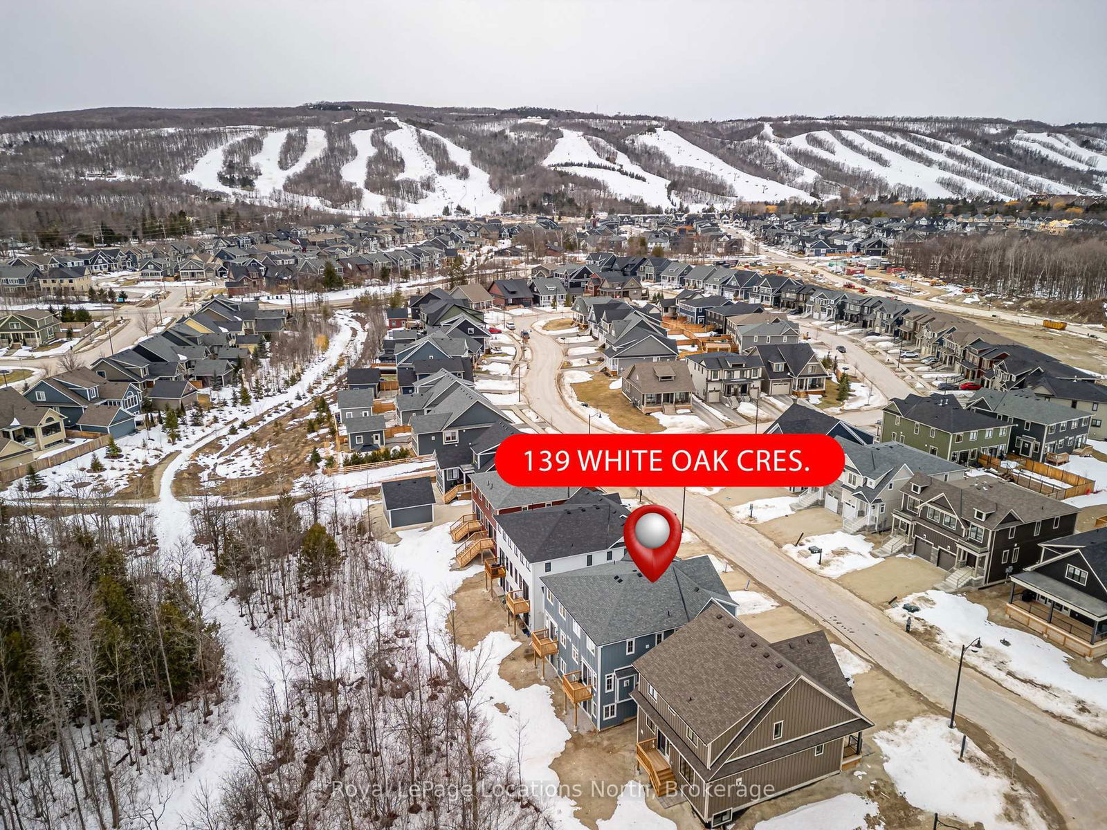 Semi-Detached House for sale at 139 White Oak Crescent, Blue Mountains, Blue Mountain Resort Area, L9Y 5T5 - MLS: X12018840