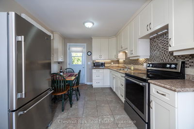 79 HOWARD BOWMAN Dr, Northern Bruce Peninsula - Northern Bruce Peninsula image-0-3