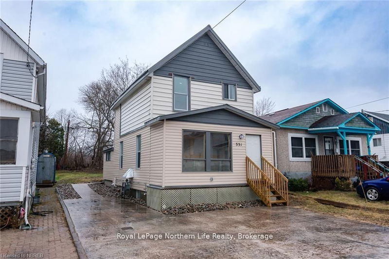 331 Fourth Ave, North Bay - Central image-0-0