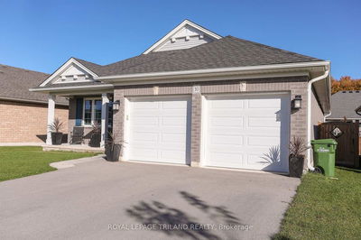 30 Foxtail Lane, St. Thomas - St. Thomas image-0-2