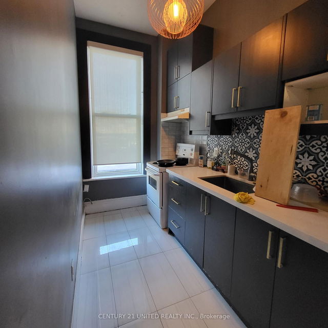 8 - 172.5 Hunter Street