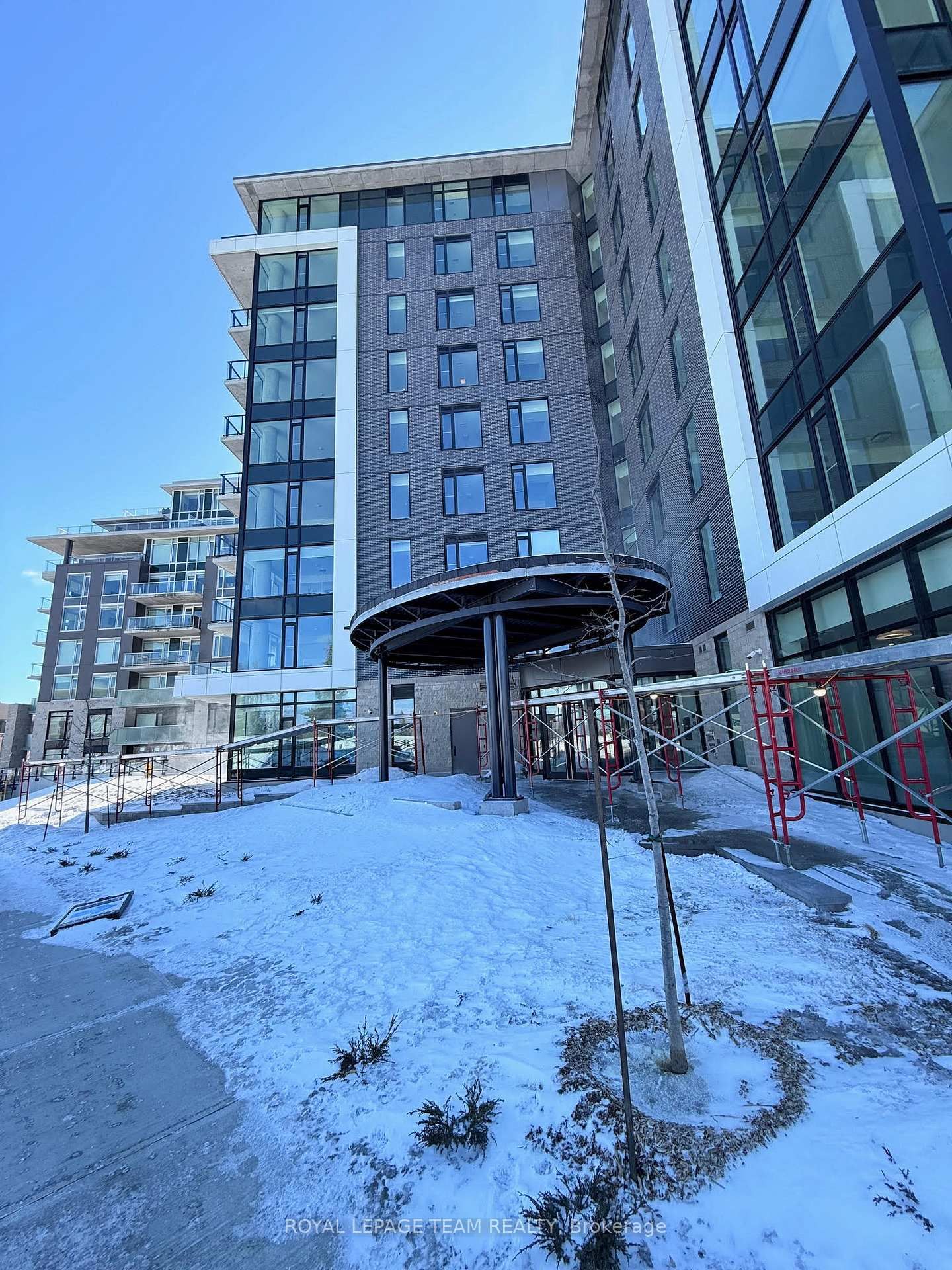 Condo for lease at 209-360 Deschatelets Avenue, Ottawa, Ottawa East, K1S 5Y1 - MLS: X12019224