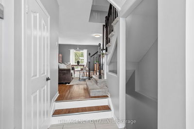 32 Bridgestone Dr, Ottawa - Kanata - Emerald Meadows/Trailwest image-0-3