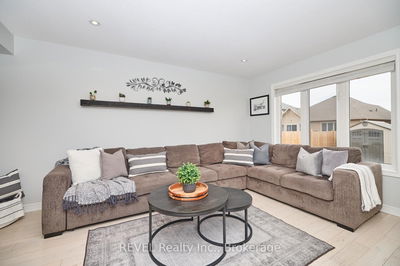 91 Roselawn Cres, Welland - Coyle Creek image-0-4