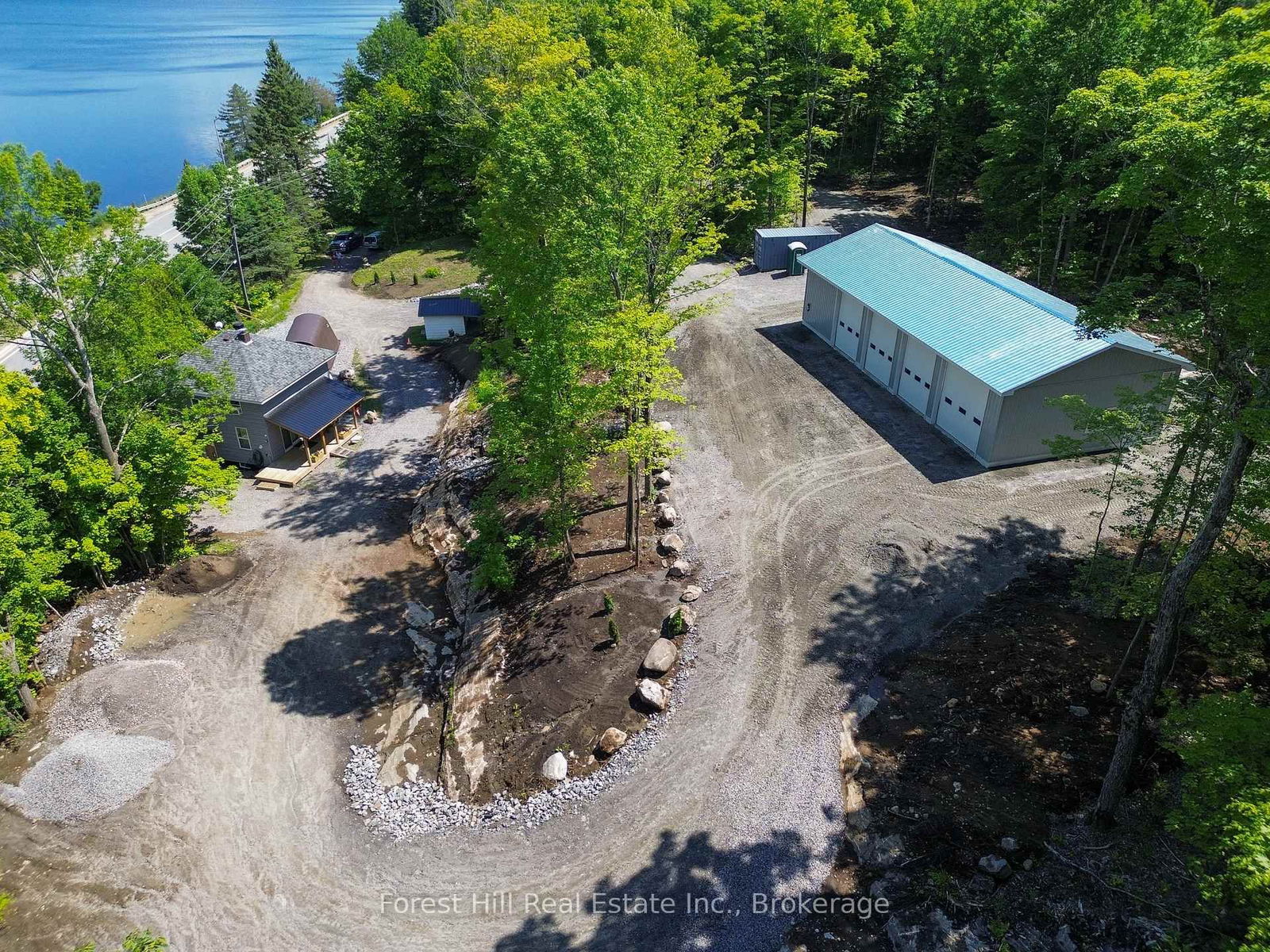 Detached House for sale at 4061 Muskoka Rd 169 Road, Muskoka Lakes, Medora, P0B 1J0 - MLS: X12019409