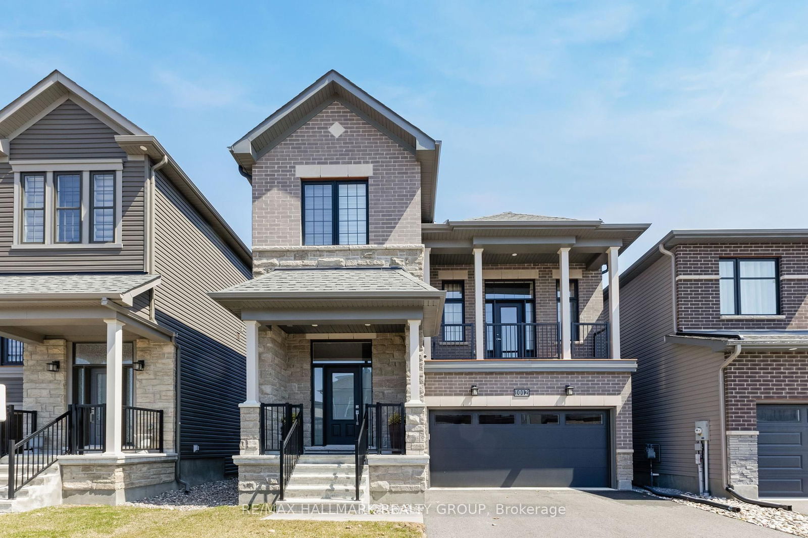 Detached House sold at 1012 Jubilation Court, Ottawa, Avalon East, K4A 5K4 - MLS: X12019436