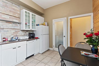 630 Queens Ave, London - East G image-0-3