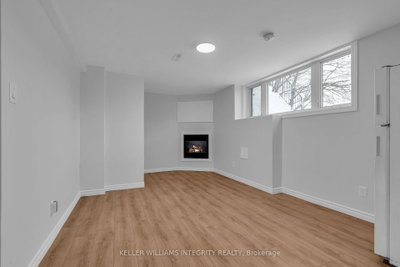 Unit 1 — 1170 MERIVALE Road — photo 5