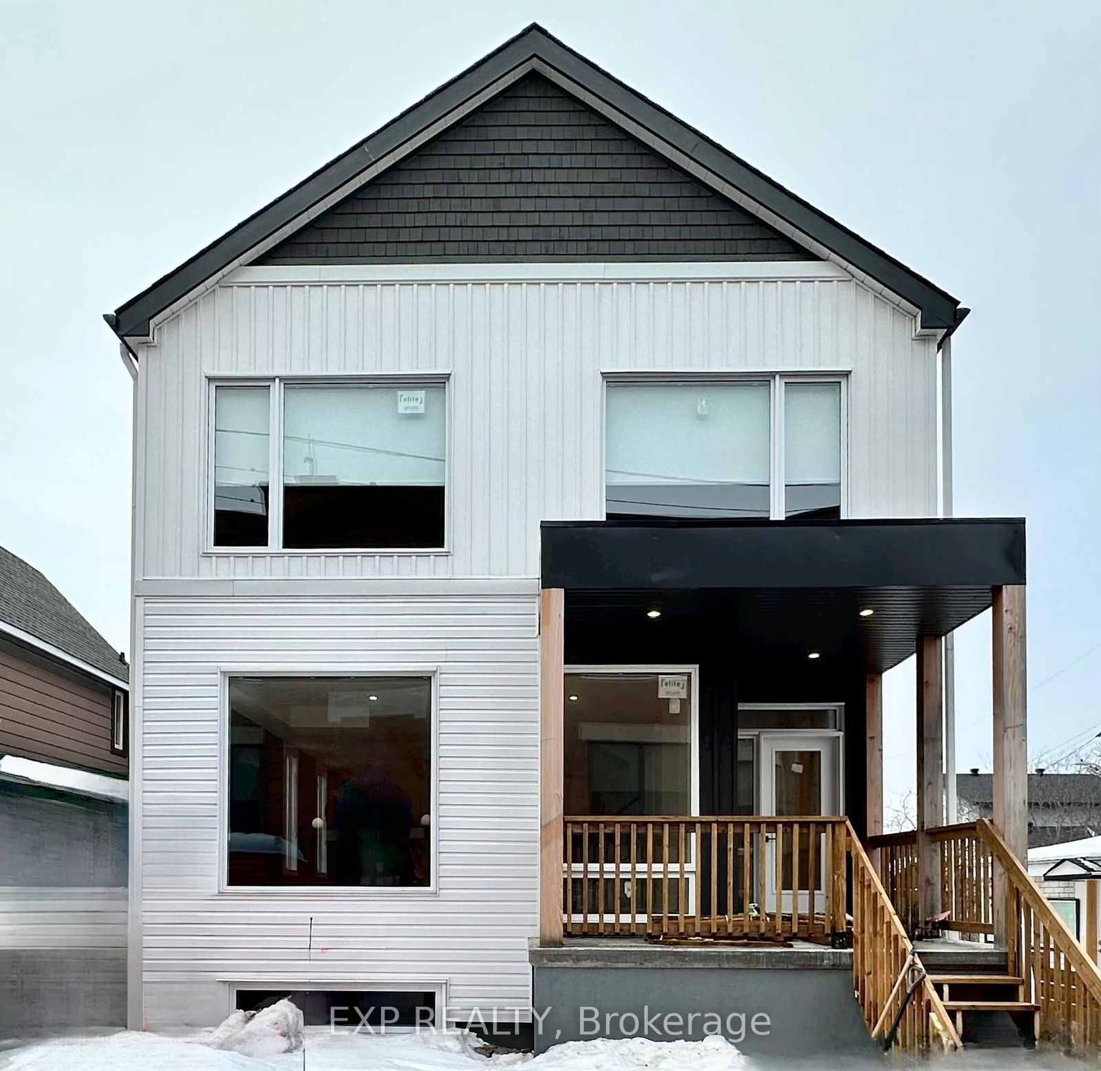 Building at 27 O'MEARA Street, Ottawa, Hintonburg