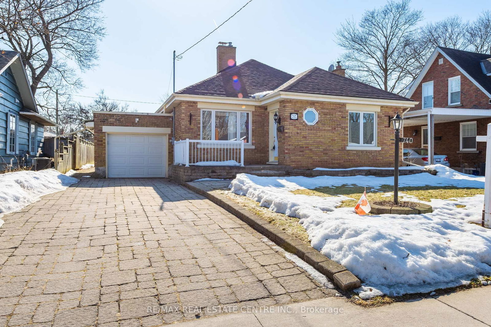 Detached House for sale at 740 Rose Street, Cambridge, N3H 2E9 - MLS: X12019908