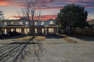 Unit 13 — 9 Wentworth Dr, Grimsby - Grimsby East