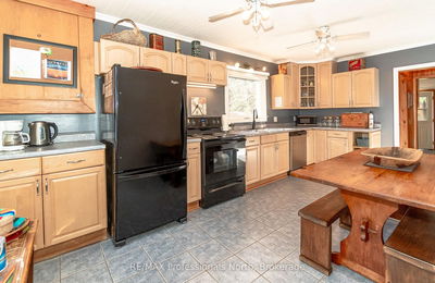 1320 Port Cunnington Rd, Lake of Bays - Franklin image-0-3