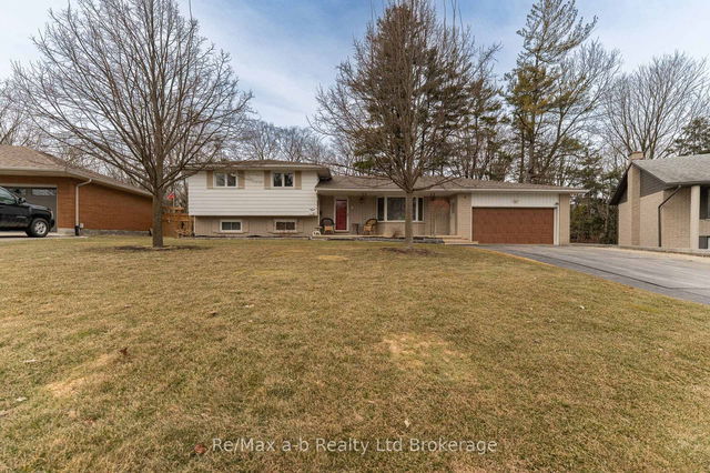 4 Burdock Court