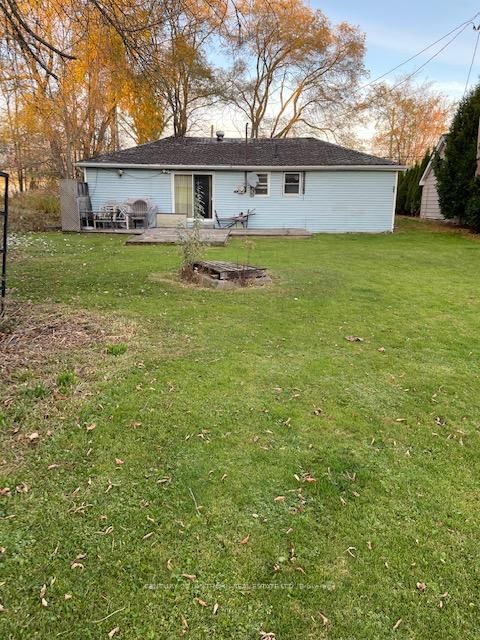 Detached House for sale at 741 County Road 28 Road, Prince Edward County, Ameliasburg Ward, K8N 4Z7 - MLS: X12020404