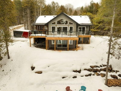 1121 Farm Lake Lane, Cloyne - Frontenac North