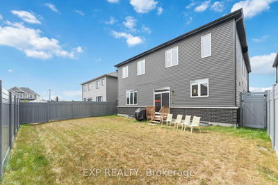 700 COAST Circ, Manotick - Mahogany Community image-0-2