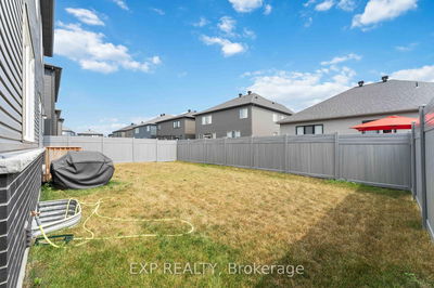 700 COAST Circ, Manotick - Mahogany Community image-0-3