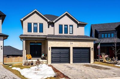 24 Sutherland Cres, Ingersoll - South image-0-1
