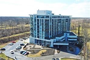 Building at 7711 Green Vista Gate, Niagara Falls, Oldfield