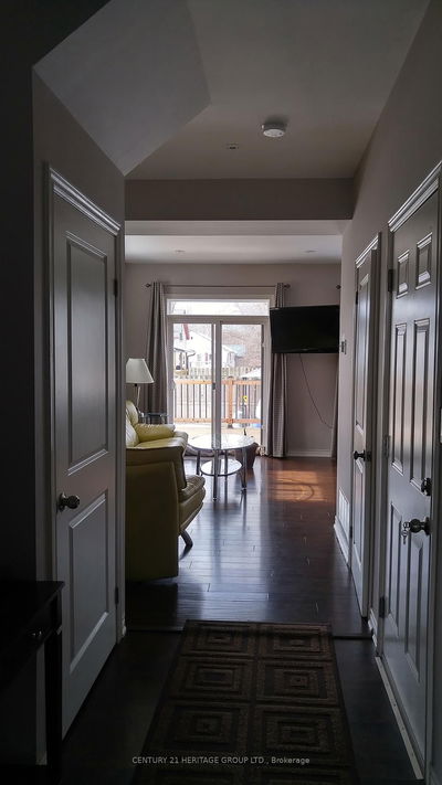 121 Albert St, Fort Erie - Lakeshore image-0-2