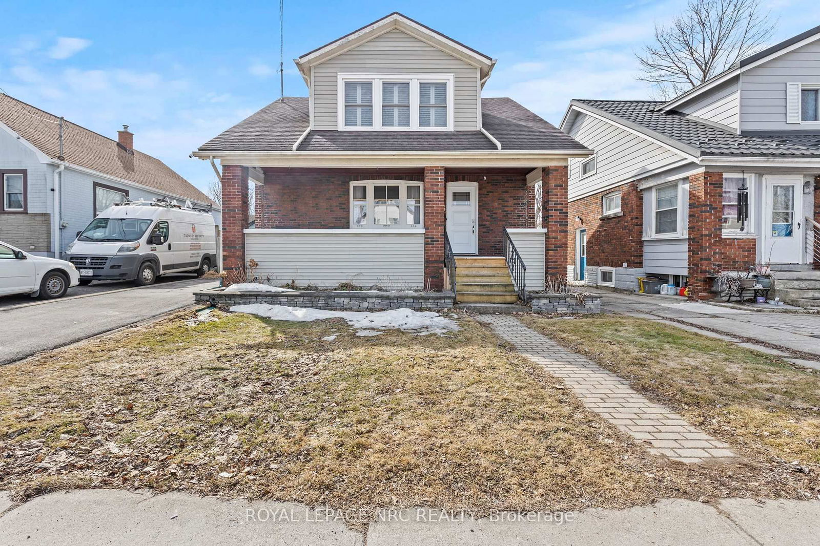 Detached House for sale at 5266 Mcrae Street, Niagara Falls, Cherrywood, L2E 1R1 - MLS: X12021441