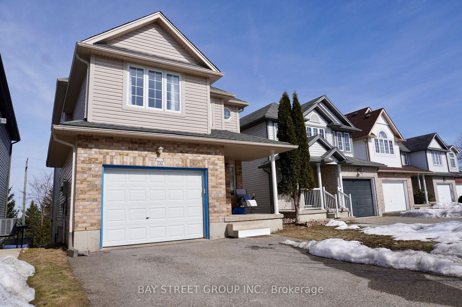 Detached House for sale at 702 Wild Ginger Avenue, Waterloo, N2V 2T6 - MLS: X12021762