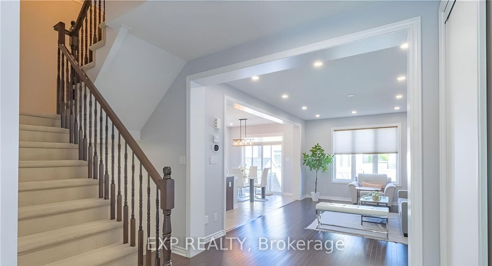 Detached House leased at 320 Autumnfield Street, Ottawa, Kanata - Emerald Meadows/Trailwest, K2M 3A6 - MLS: X12021844