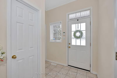 5 Laumann Crt, Stittsville - Stittsville (Central) image-0-3