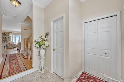 5 Laumann Crt, Stittsville - Stittsville (Central) image-0-4
