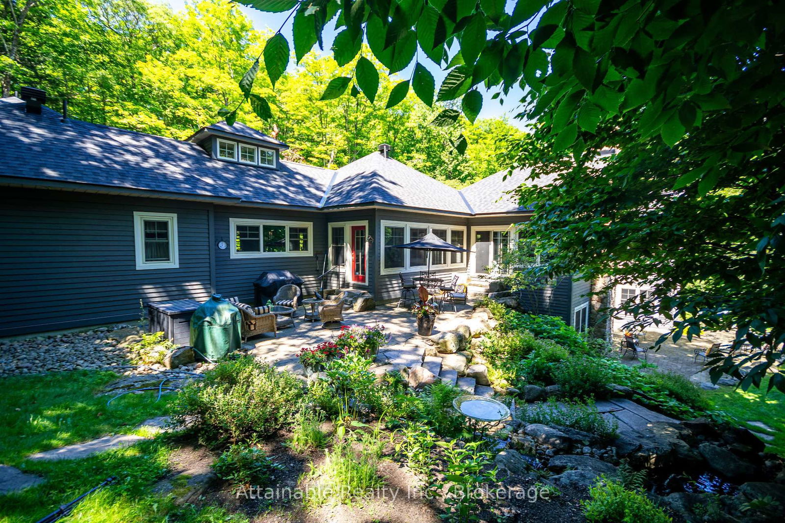 Detached House sold at 1024 GRAINGER GROVE Road, Lake of Bays, Franklin, P0A 1H0 - MLS: X12022374