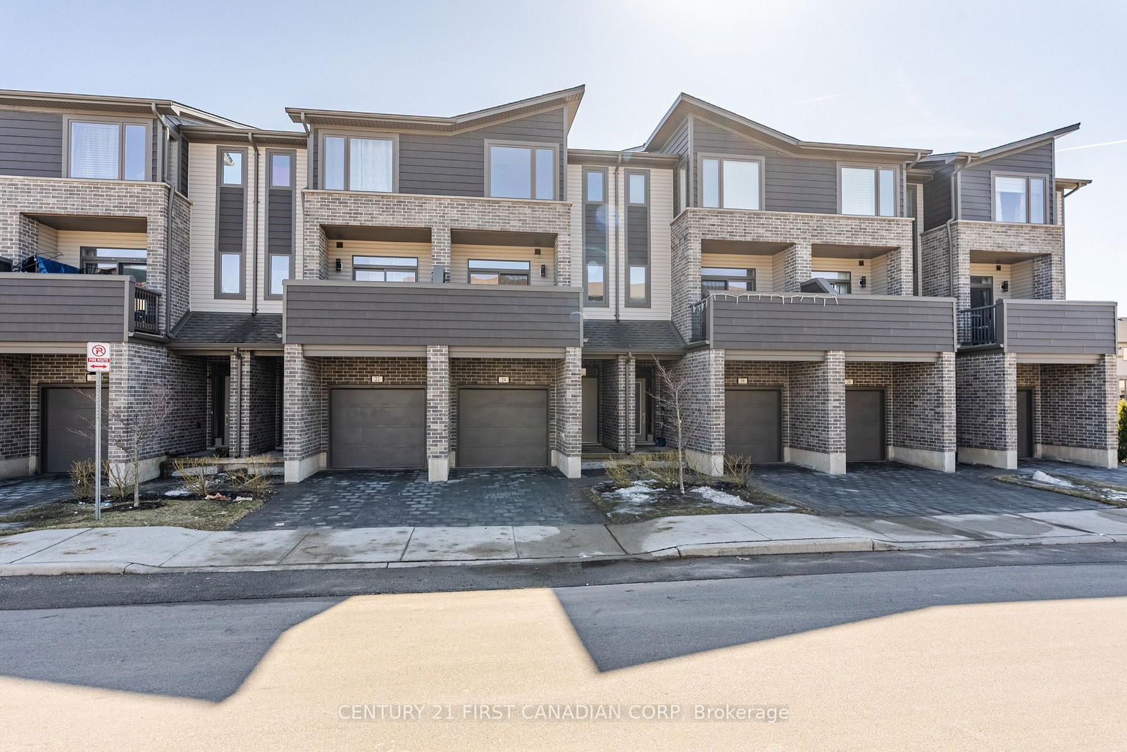 Townhouse for sale at 24-2070 Meadowgate Boulevard, London South, South U, N6M 0H5 - MLS: X12022505