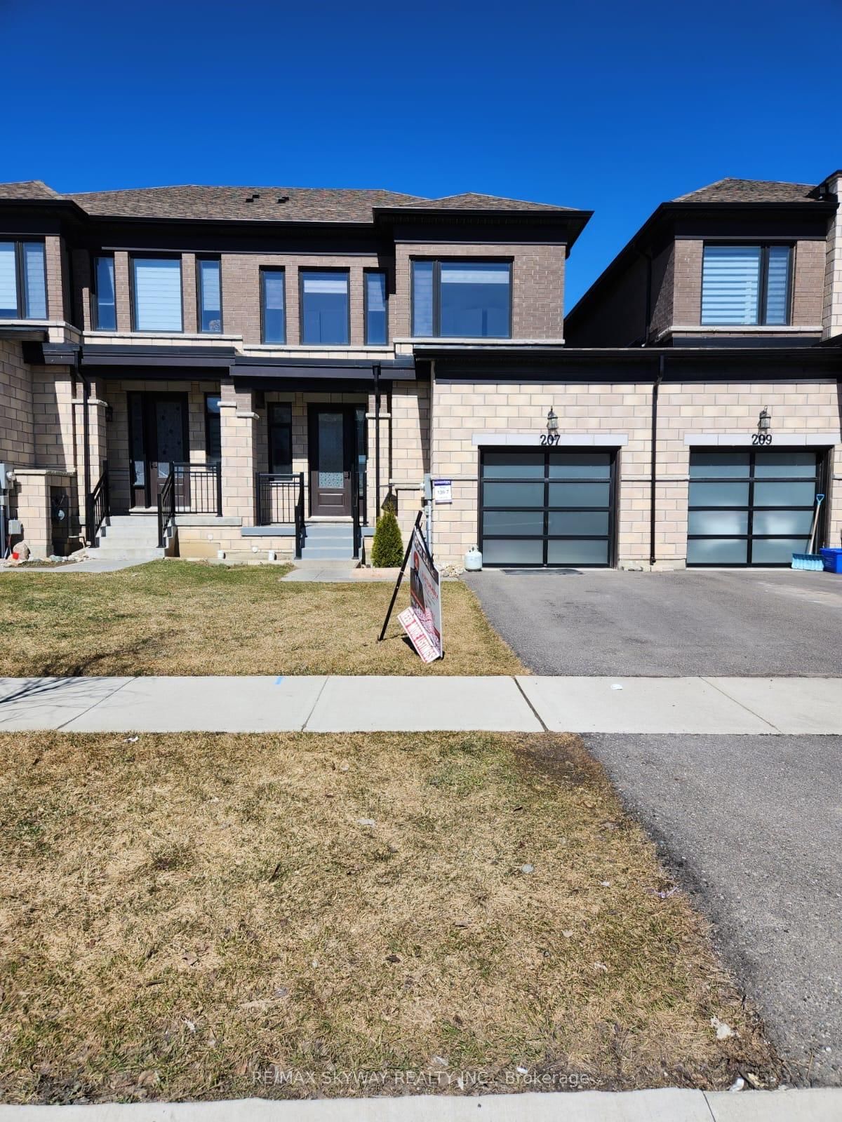 Townhouse for sale at 207 Huntingford Trail, Woodstock, N4T 0M4 - MLS: X12023030