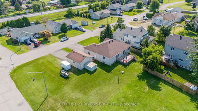 44 Lori Lane, North Dundas - Chesterville image-0-2