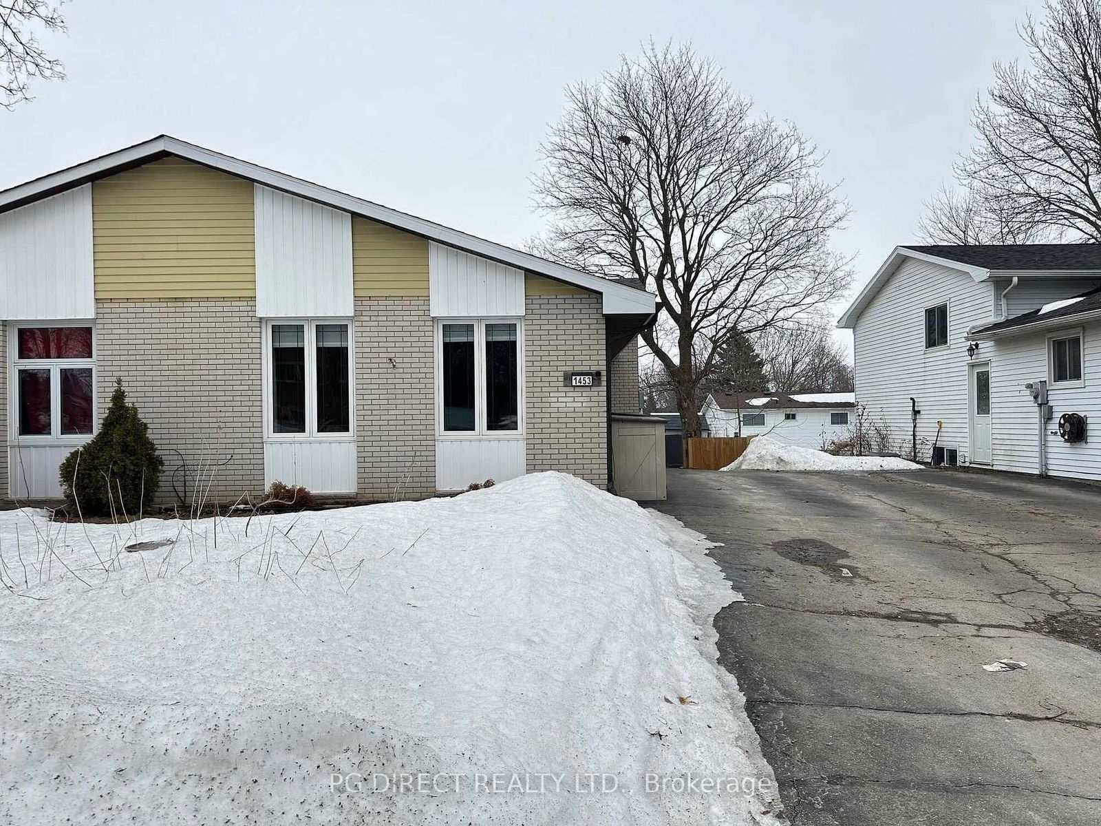 Semi-Detached House for sale at 1453 Kensington Pkwy, Brockville, Brockville, K6V 6C8 - MLS: X12023080