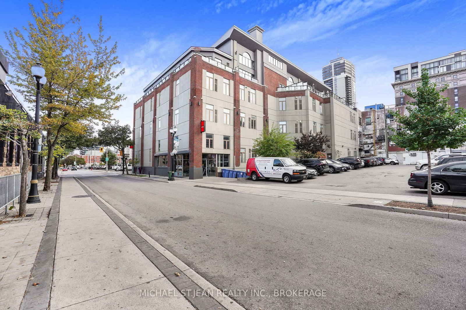 Condo for sale at 212-80 King William Street, Hamilton, Beasley, L8R 0A1 - MLS: X12023133