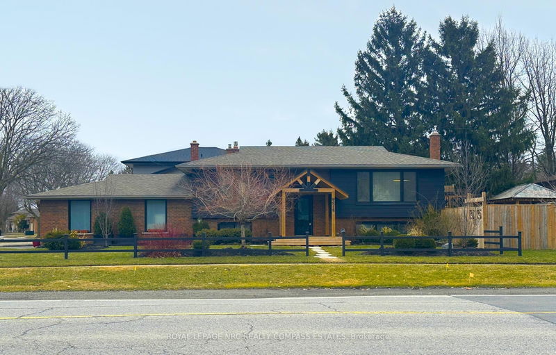 home for sale on 374 Niagara Street