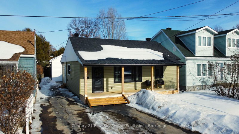 188 Lee Ave, North Bay - Ferris image-0-0