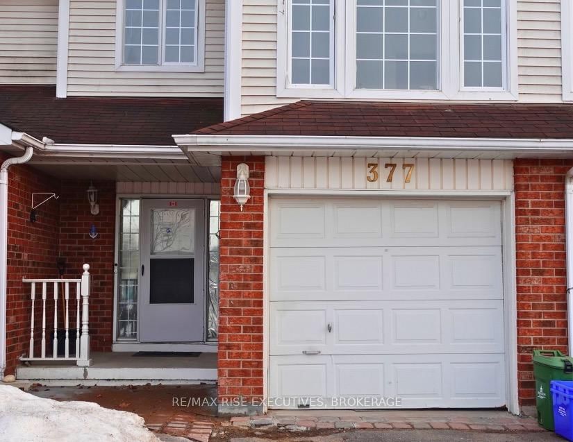 Townhouse sold at 377 Malabar Drive, Kingston, East Gardiners Rd, K7M 8X1 - MLS: X12023622