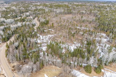 744 Black Creek Rd, Pembroke - North Algona/Wilberforce Twp image-0-2