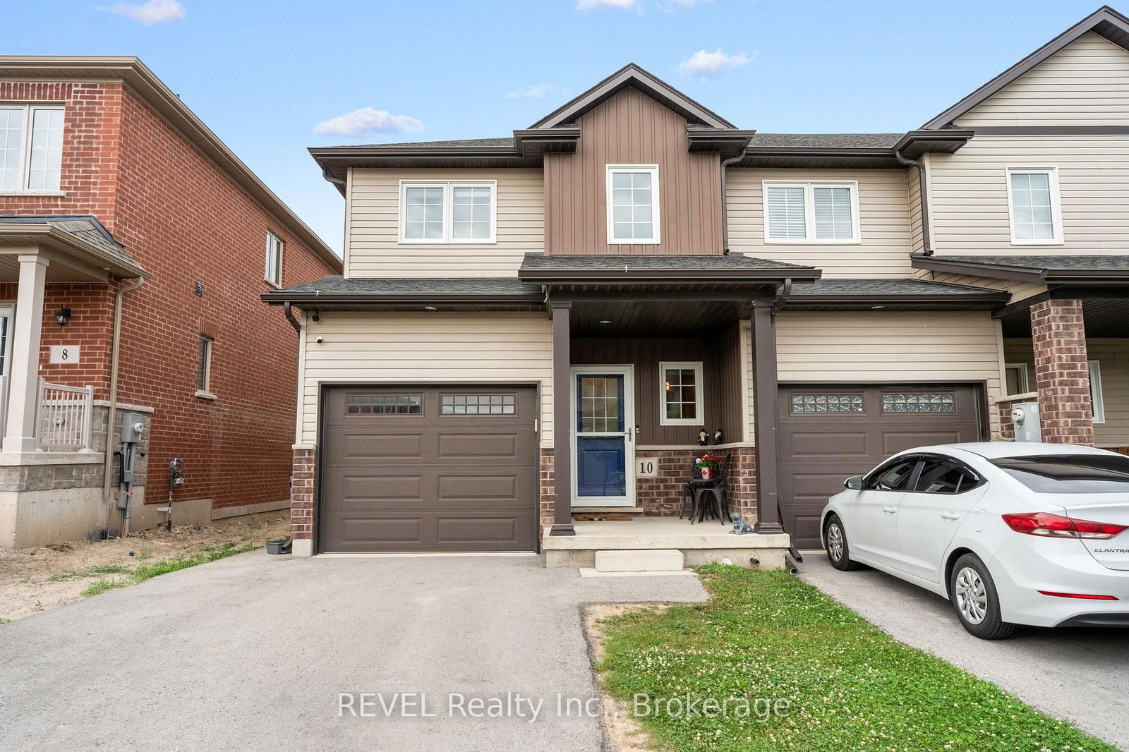 Townhouse for sale at 10 Harmony Way, Thorold, Rolling Meadows, L2V 0G9 - MLS: X12023860