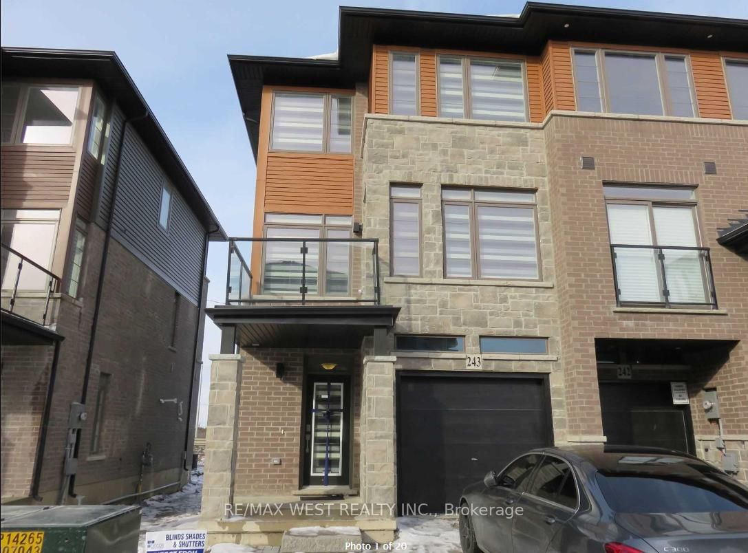 Townhouse for sale at 243-30 Time Square Boulevard, Hamilton, Stoney Creek, L8J 0L8 - MLS: X12024009