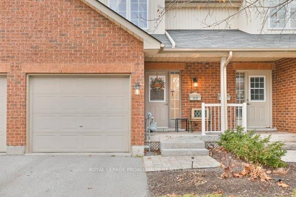 Townhouse for sale at 37-35 Albion Street, Belleville, Belleville Ward, K8N 5Y8 - MLS: X12024340