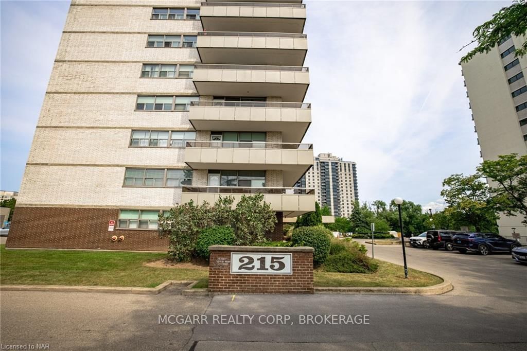 Condo for sale at 809-215 Glenridge Avenue, St. Catharines, L2T 3J7 - MLS: X12024377