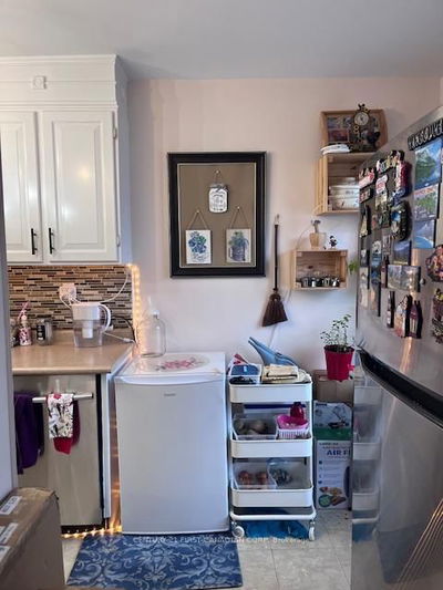 646 Wonderland Rd, London - South N image-0-3