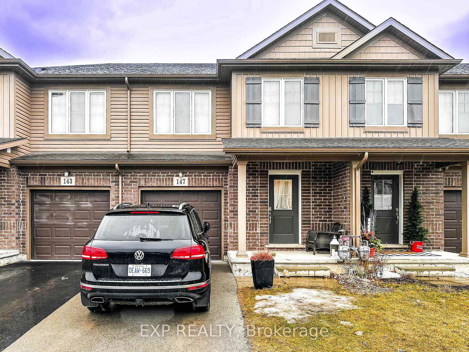 Townhouse for sale at 147 Heron Street, Welland, Coyle Creek, L3B 5N8 - MLS: X12025060