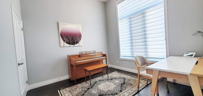 600 Hawthorne Pl, Woodstock -  image-0-2
